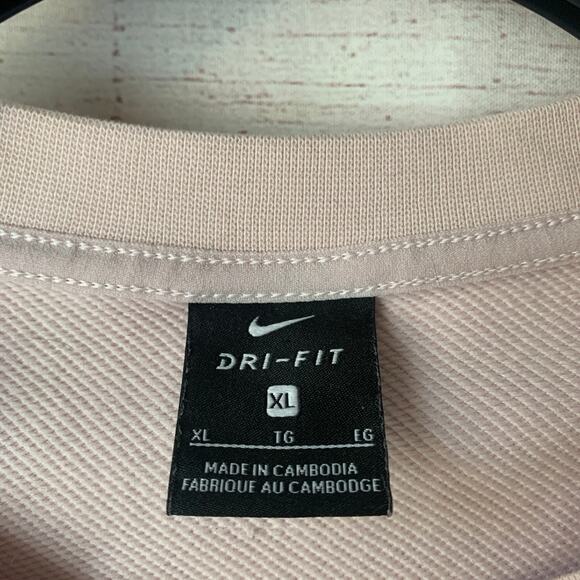 Nike Dri-Fit Light Pink Sweatshirt Oversized Crewneck Pullover Size XL - Picture 10 of 16